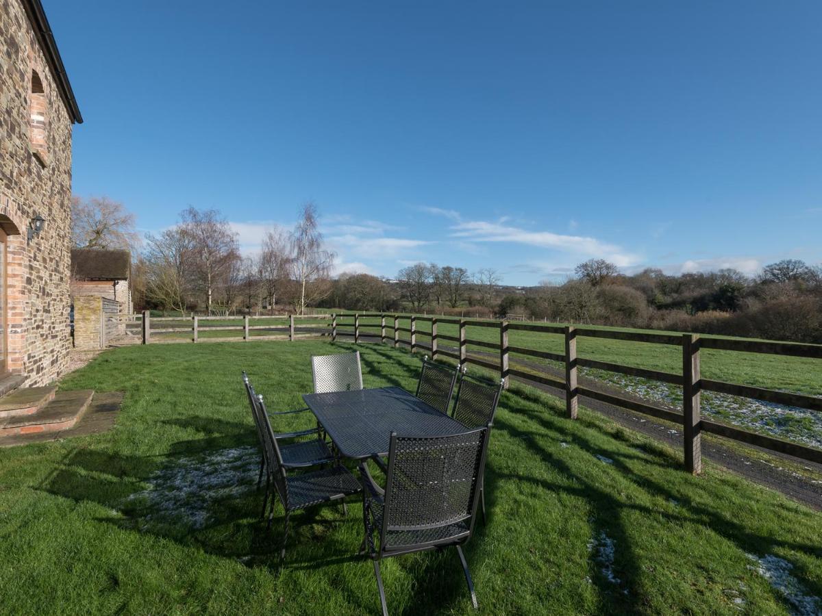 Villa Glebe Barn Caynham Exterior foto